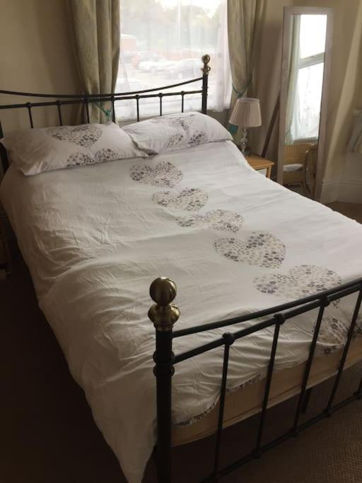 Turret Corner, Colwyn Bay, 5Min Walk To Sandy Beach Villa Conwy Ngoại thất bức ảnh